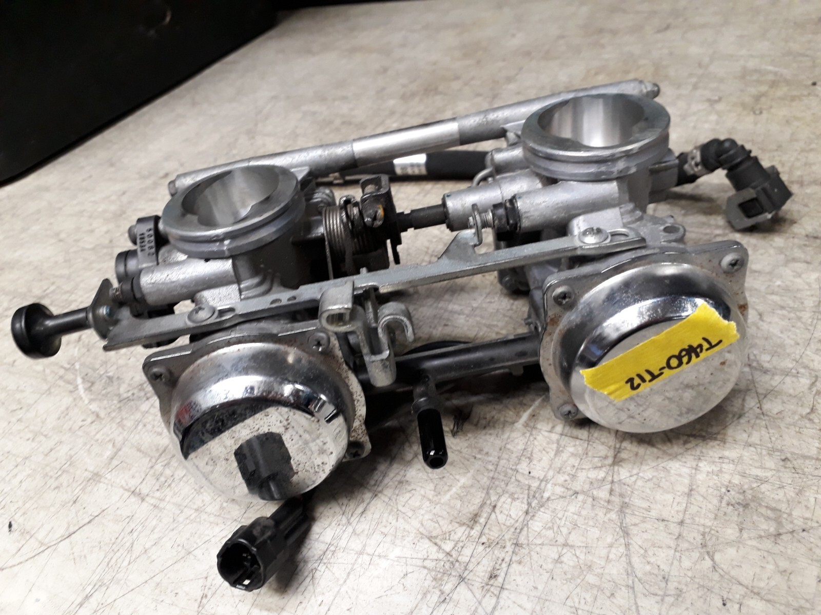 TRIUMPH BONNEVILLE T100, THROTTLE BODYS FUEL INJECTION , 'FREE POST ...