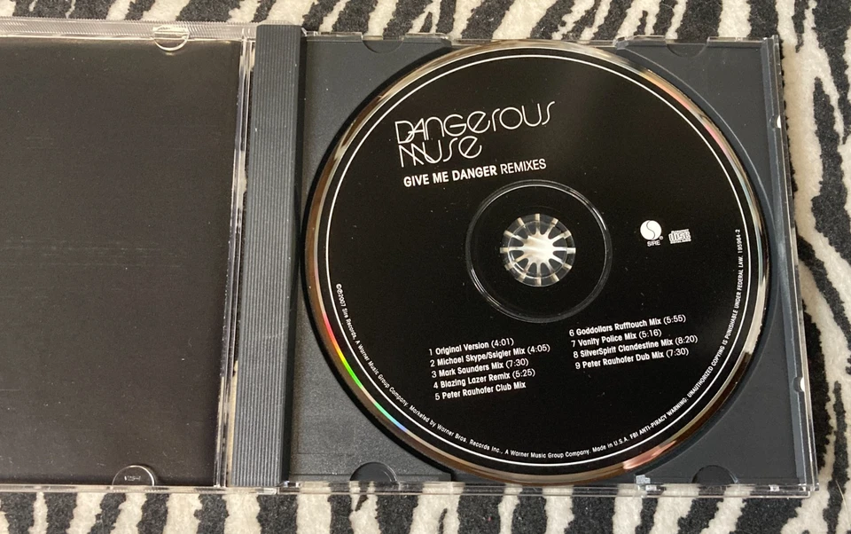 ОПАСНАЯ МУЗА «Дайте мне опасность» промо макси CD ремиксы NM/новый Rauhofer Бесплатная доставка - Изображение 3 из 4