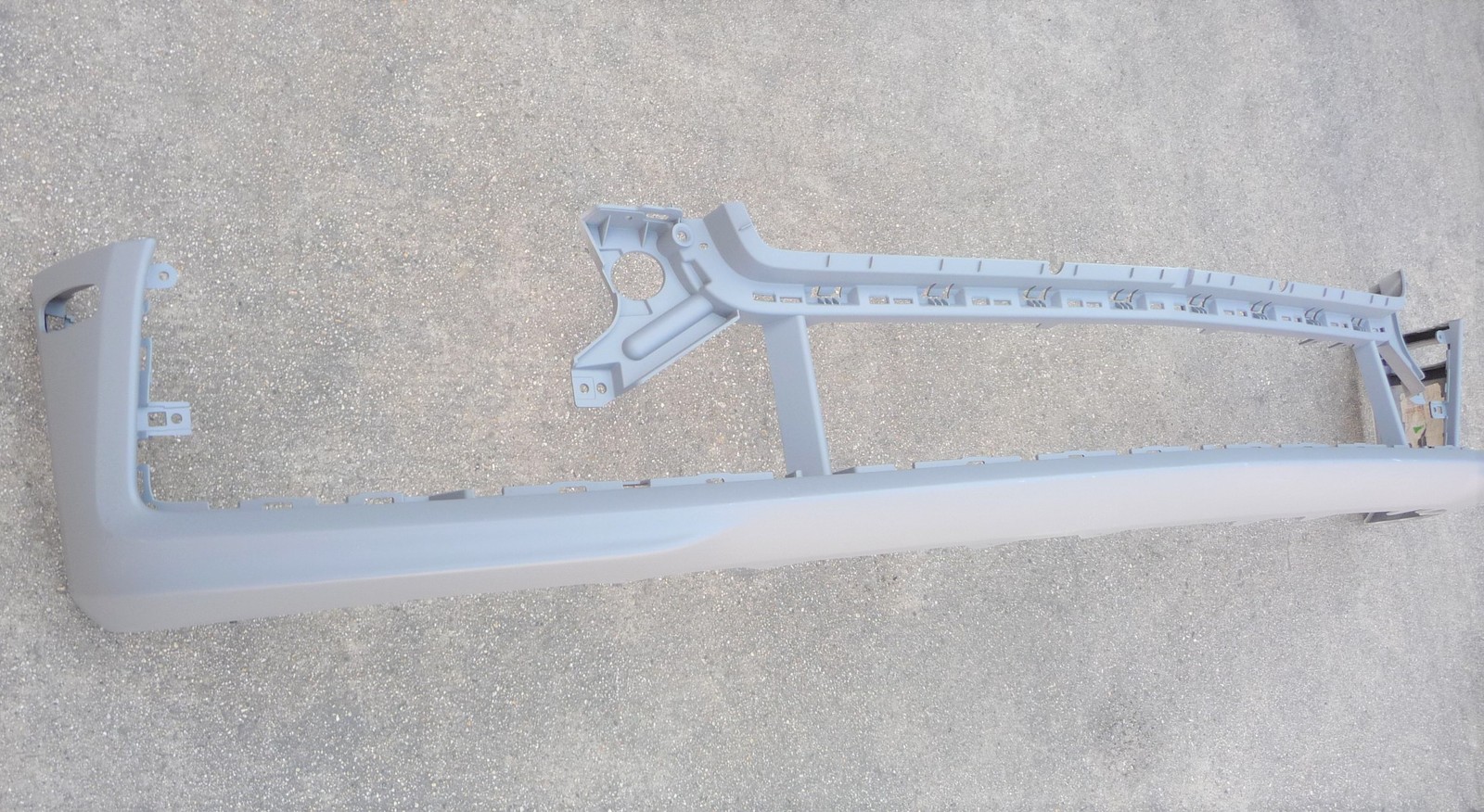 2021-2024 Bentley Sedan 4 Door Flying Spur Front Bumper Cover 3SE807101D OEM