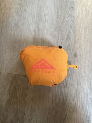 Nike Trail Gore-Tex Infinium Packable Running Jacket Men s Small Orange Hooded