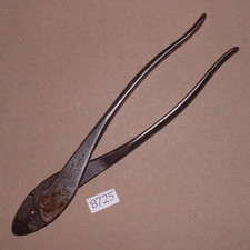 WT-111-M The Thomas  Betts Co Crimpers for T B STA-KON LUG A-B-C Pliers 9-1/2"