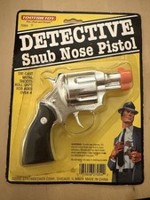 SEALED 2000 Tootsietoy Diecast Toy Roll Cap Detective Snub Nose Pistol 7054