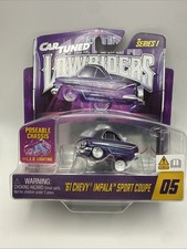 CarTuned 61 Chevy Impala Sport Series 1 Lowriders LED Glow 05 Lowriders 1/64