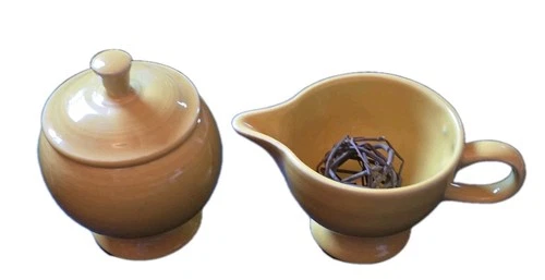 ☆Fiesta Ware ☆ Sugar & Creamer In Bright Sunny Yellow ☆Excellent Condition☆