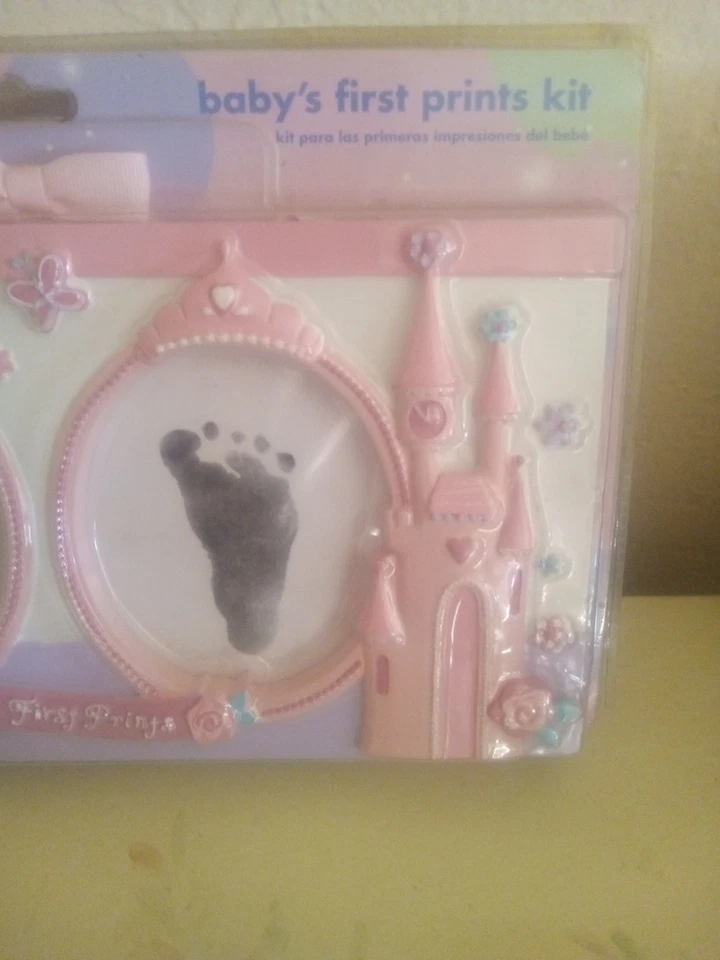 Nuevo Sellado Disney Bebé’s Primeras Impresiones Kit Princesa Castillo Rosa Niña Marco Colgante Foto 3 de 4