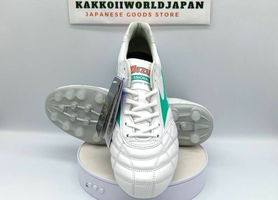MIZUNO Soccer Cleats MORELIA 2 JAPAN AG Super White Pearl/Green