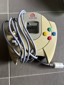 SEGA Dreamcast Main Unit 2 Controllers with Visual Memory