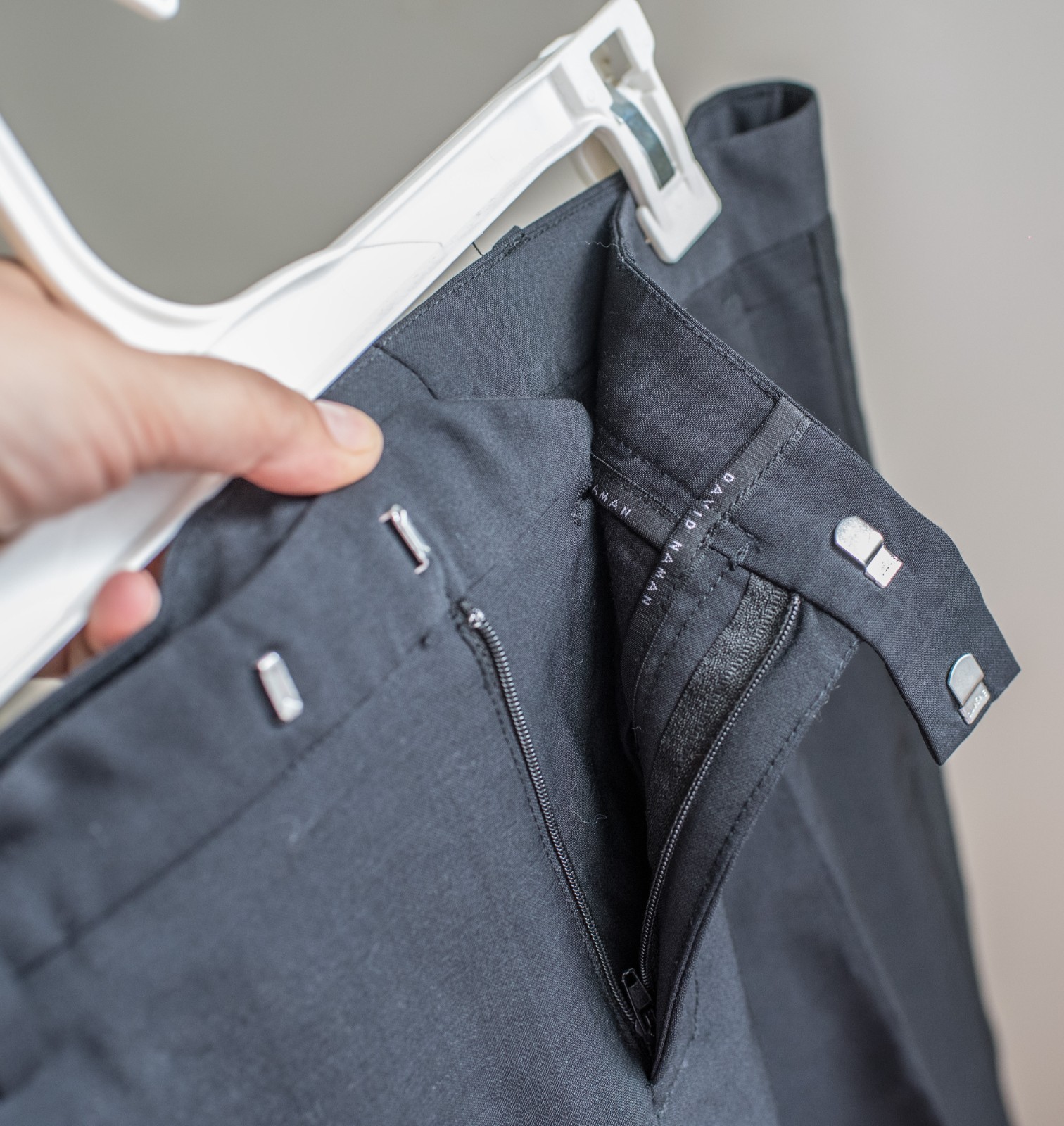 David Naman men black solid wool/polyester skinny… - image 3