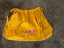 Vintage Waist Apron 1960's Mustard Yellow floral Embroidery size L Pocket