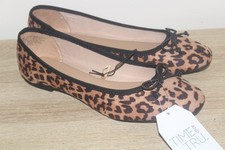 Time and Tru String Bow Ballet Flats Women's Shoes in Leopard Print