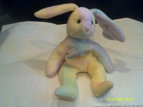 Vtg. Ty Beanie Baby-Hippie the Ty-Dyed Bunny  DOB 5/4/1998-org tags