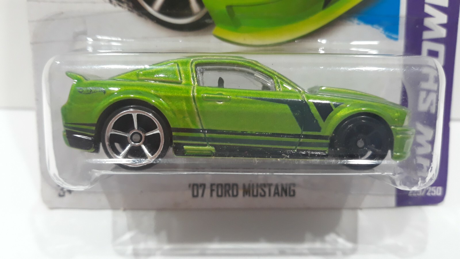 Foto 2 di 8
