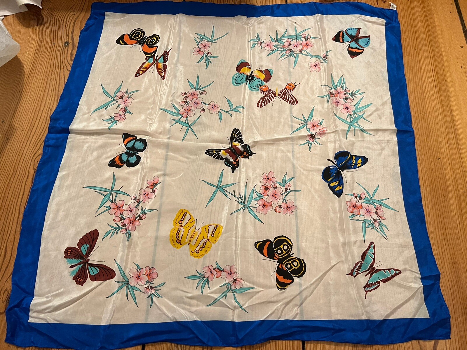 Picture 1 of 3