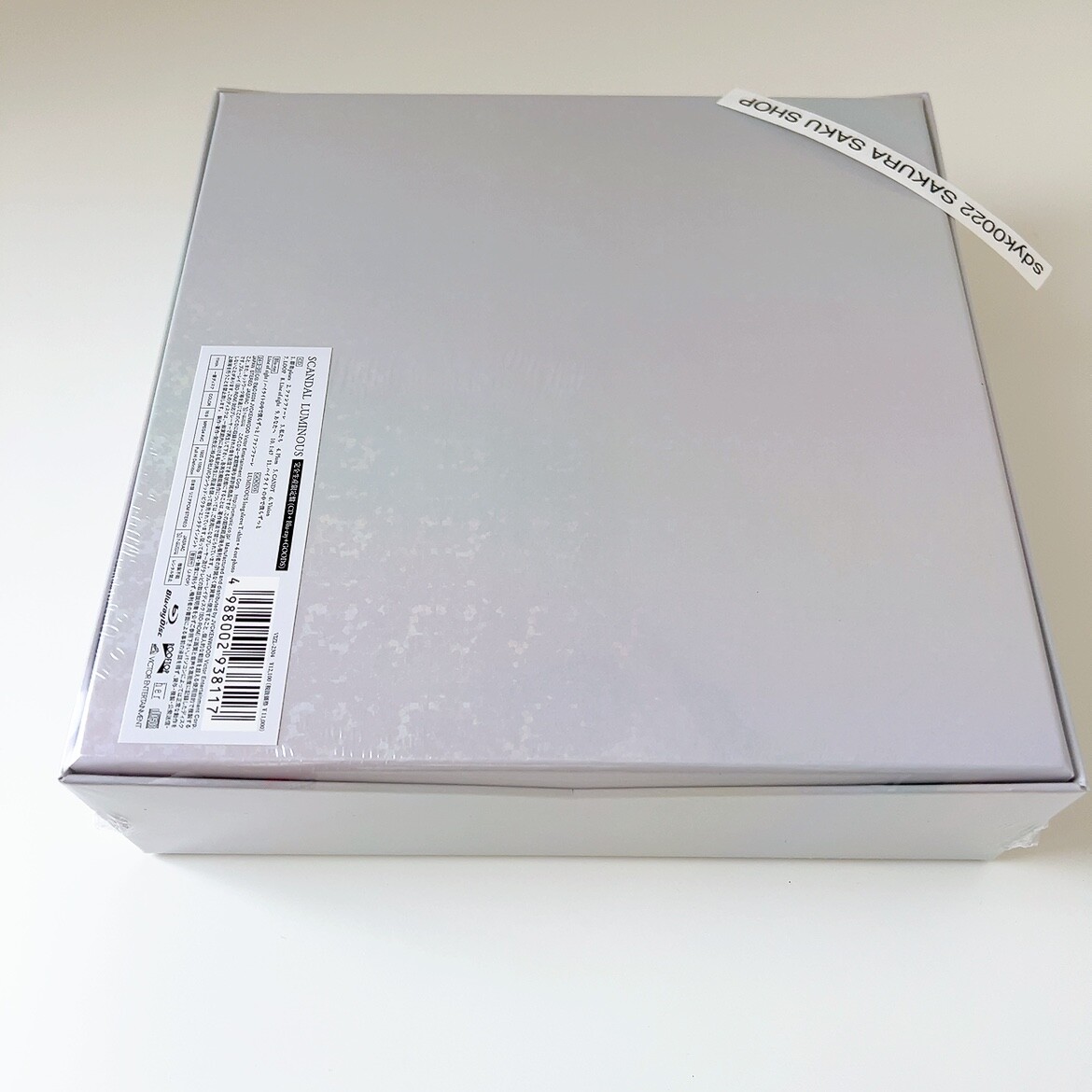 SCANDAL　LUMINOUS SCANDAL – LUMINOUS [CD / Video / Magazine / T-shirt Editions