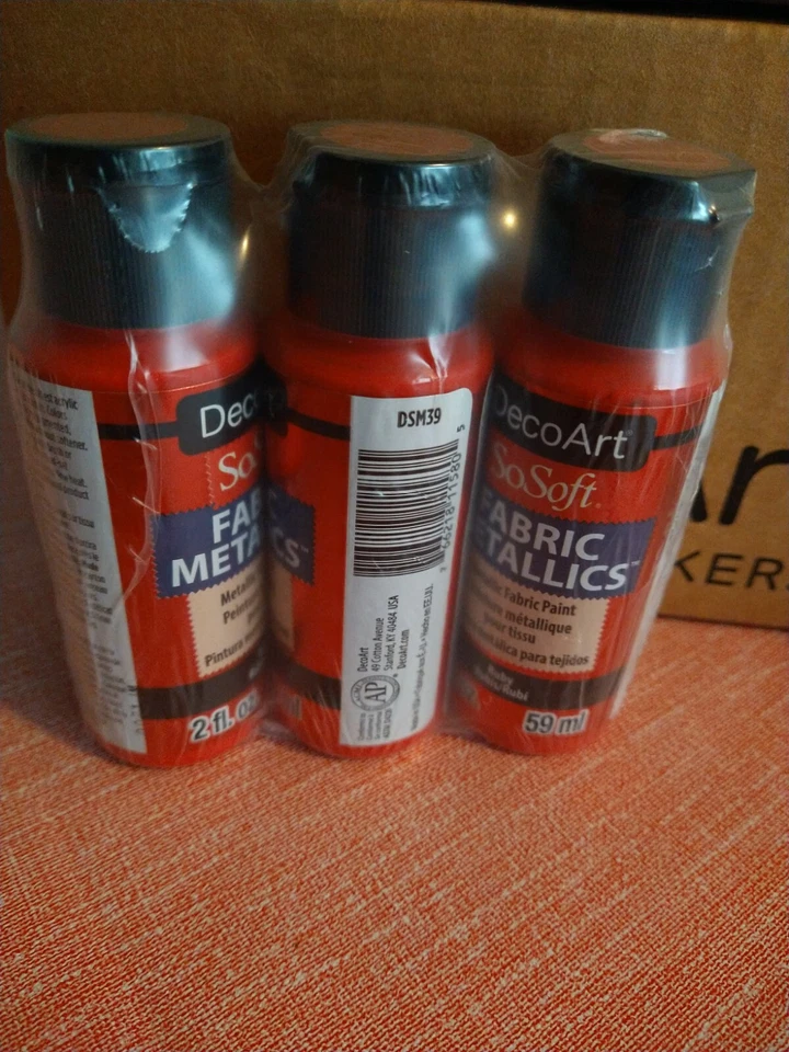 DecoArt织物和丙烯酸涂料套装162瓶 — 第 4/4 张图片