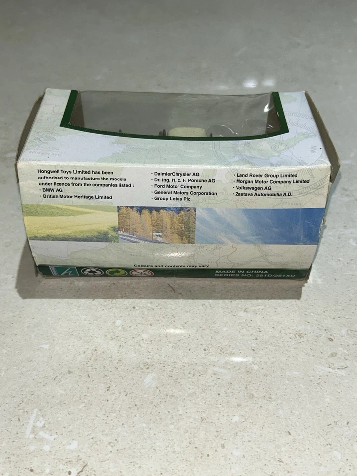 Cararama Land Rover Series 3 III #109 1:43 Pick Up Ute Blue - image 3 of 4