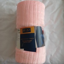 Pink Soft Fleece Lightweight Blanket. New. Machine Washable. H162 X W127cm