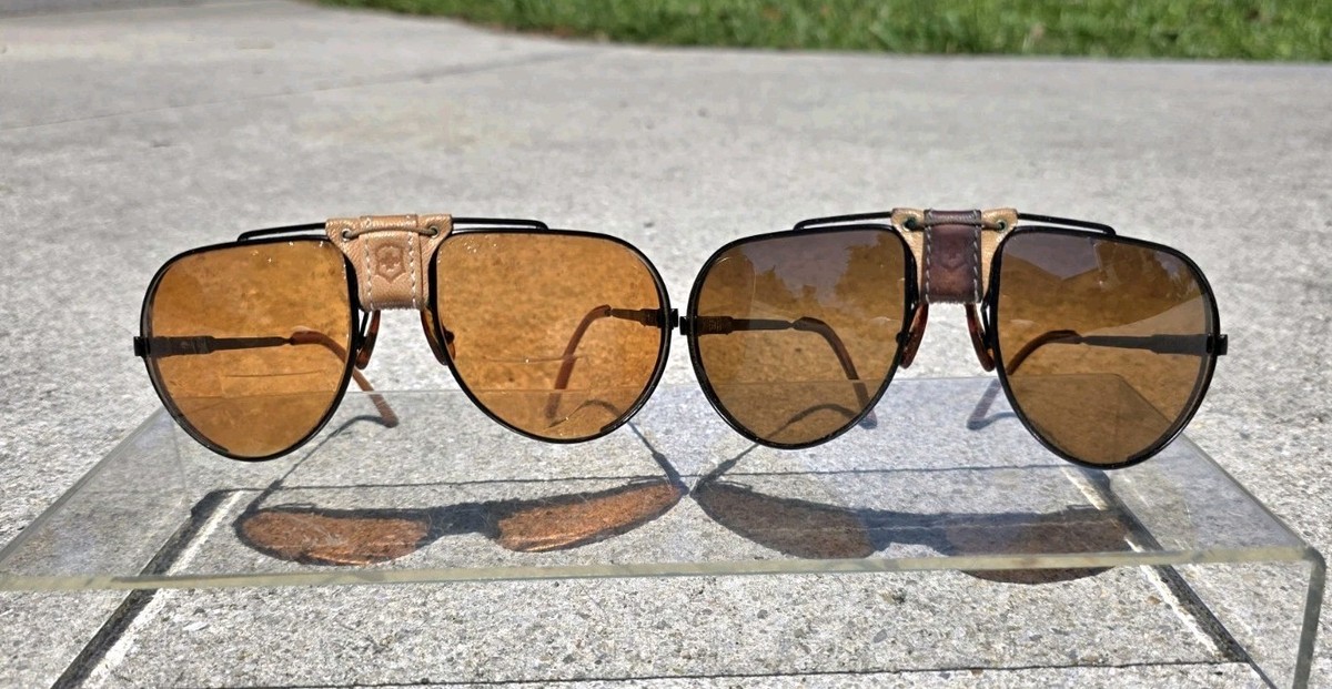 LOT OF 2 Vintage Swiss Army Marlboro Aviator 4000 SAS Sunglasses