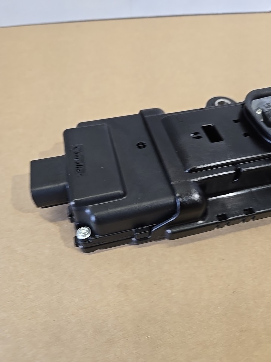 2023 2024 Fisker Ocean Left LH Outside Door Handle BLACK