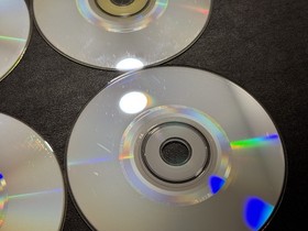 Shenmue (Dreamcast, 2000) Complete in box CIB All 4 Discs & Passport Book Tested