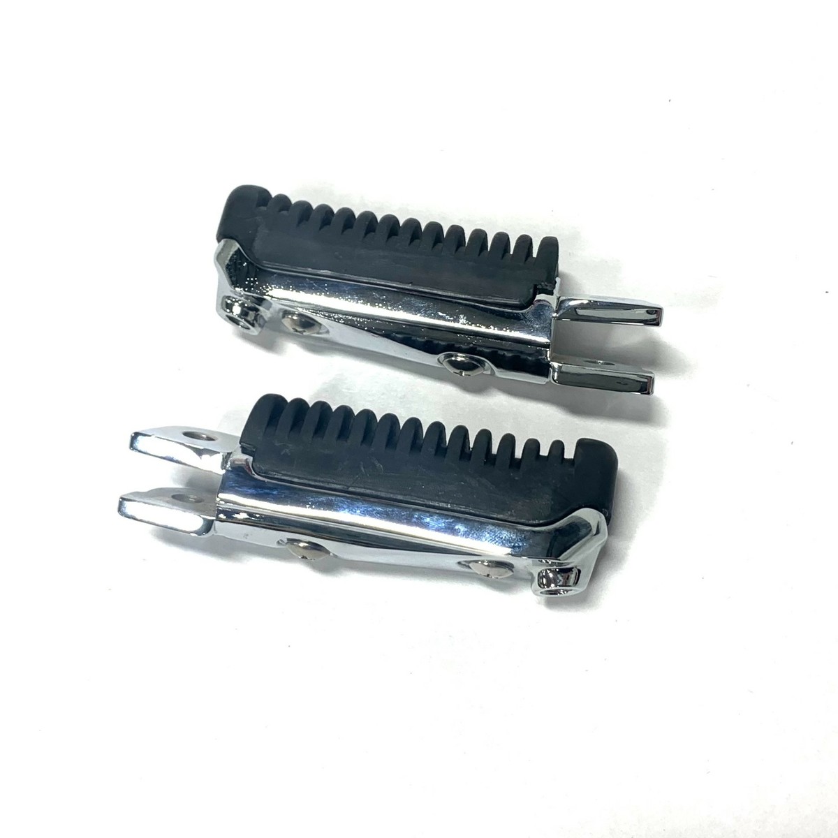 HAYABUSA CHROME OEM FRONT FOOT PEGS & RUBBERS LEFT/RIGHT 99