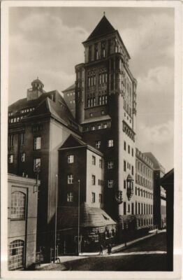 CPA AK Essen Hauptverwaltungsgebaude GERMANY (1150731)