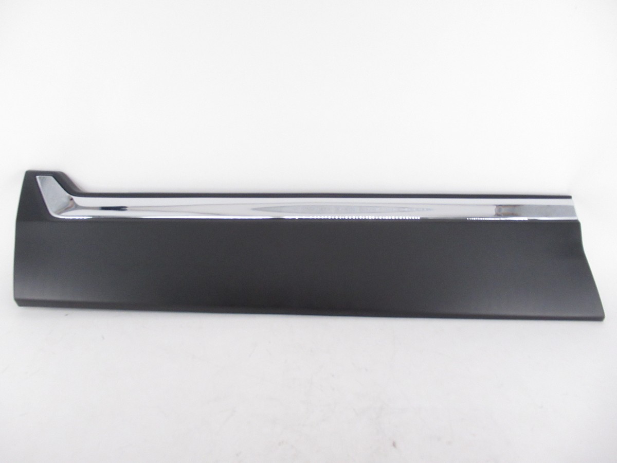 Genuine OEM Honda 75332-TLA-A01 Driver Front Lower Door Molding