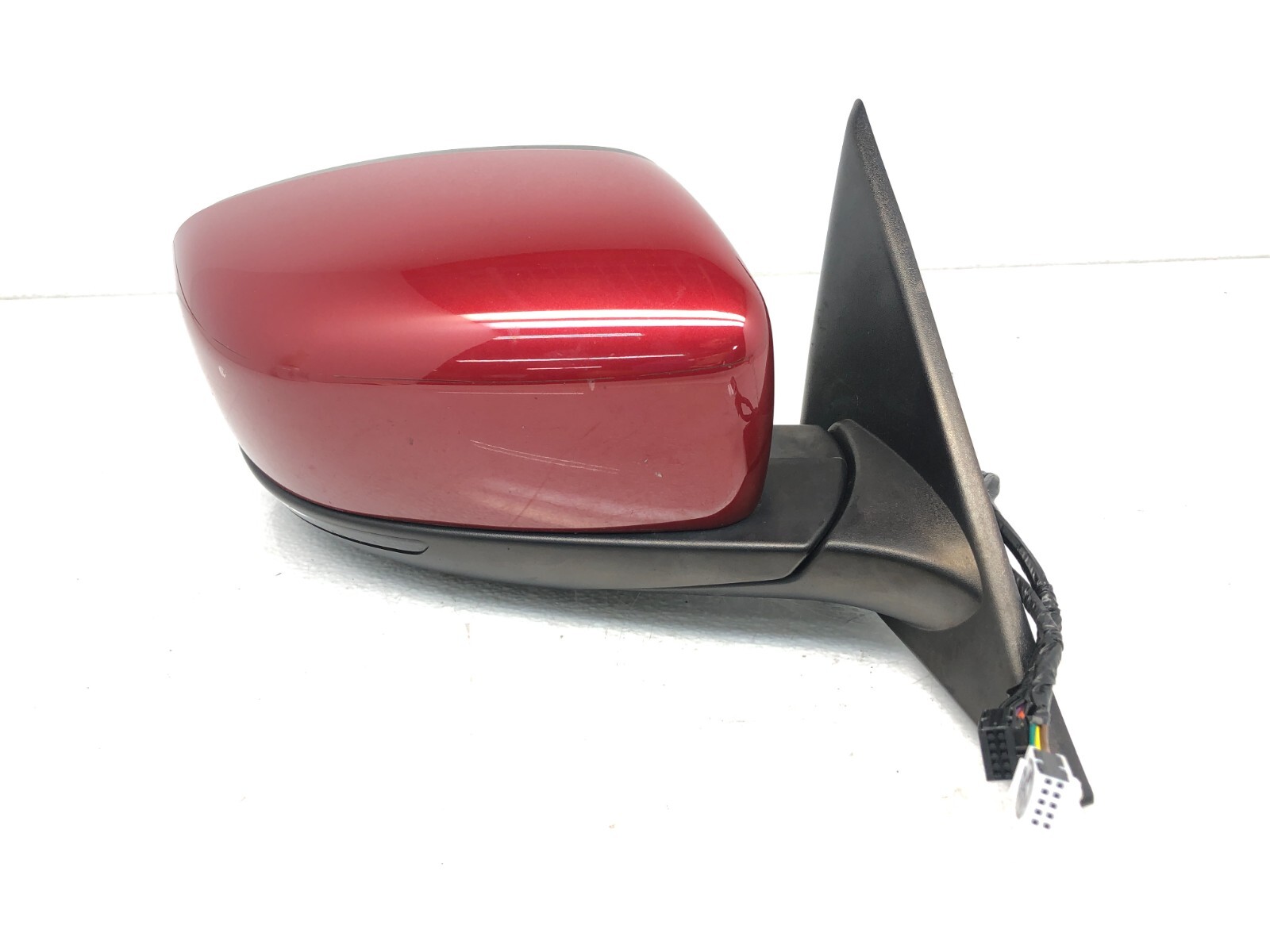2014-2017 MASERATI GHIBLI SQ4 RIGHT PASSENGER SIDE EXTERIOR DOOR MIRROR OEM.