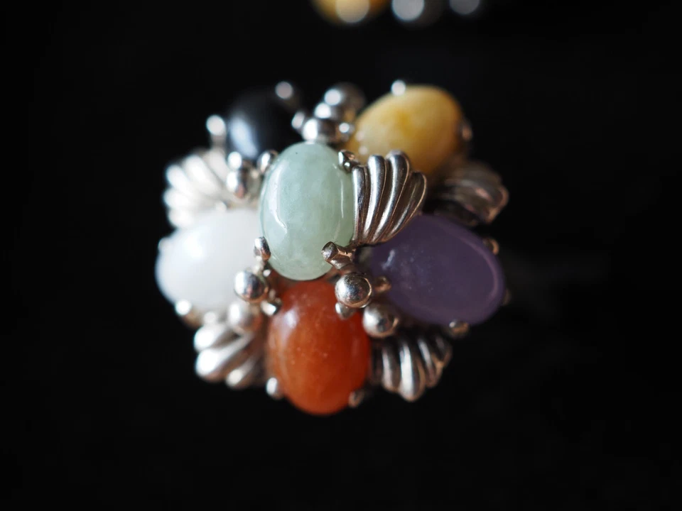 Vintage EA Genuine Multi Jade Necklace and Ring Set Ring Size 10 - Image 3 of 4