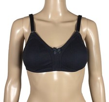 1 Baumwoll BH ohne Bügel 95 % Baumwolle  schwarz Größe 110  C/D  Größenauswahl