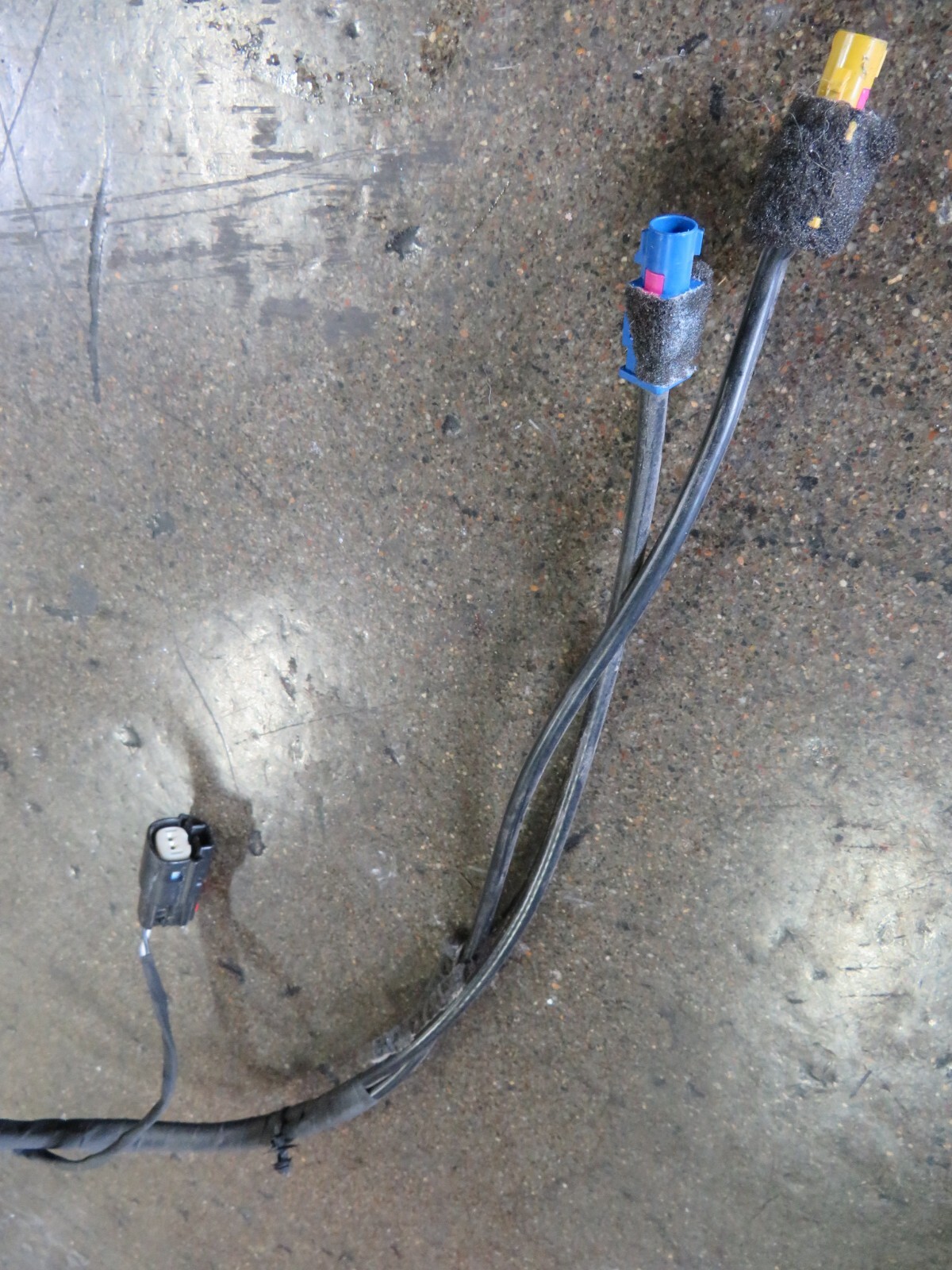 Ferrari Portofino, Deck Lid Wire Harness, Used, P/N 867040