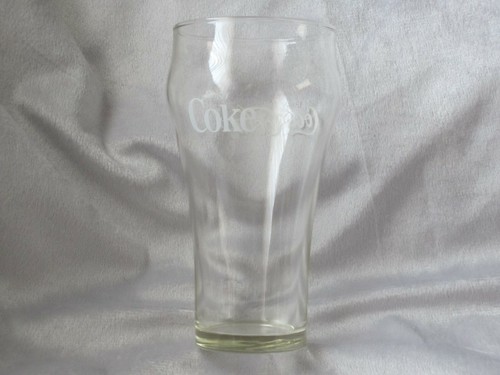 THREE VINTAGE 1950'S COCA-COLA COKE GLASSES STAR ON BOTTOM 6" - Picture 2 of 7