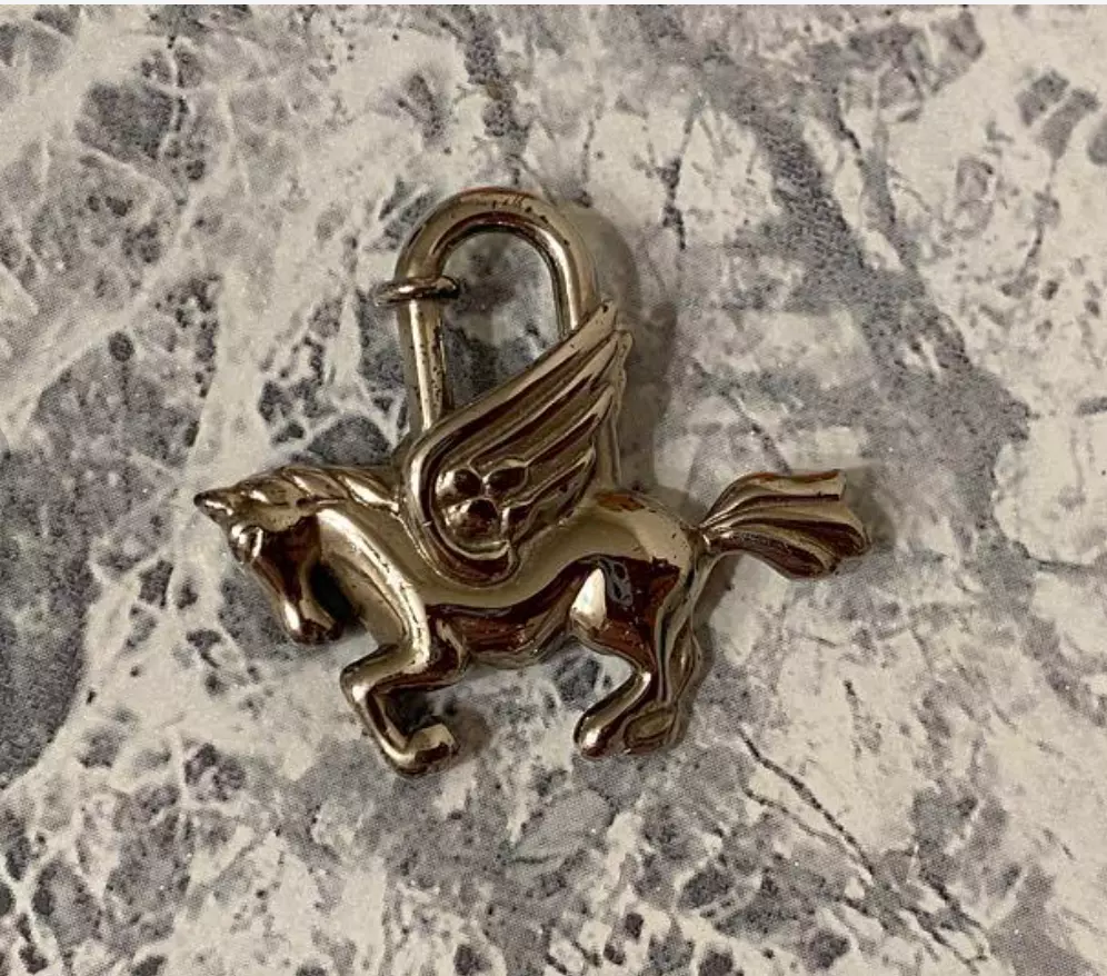 Hermes Cadena Gold 1993 Pegasus horse motif Bag charm lock Limited Edition