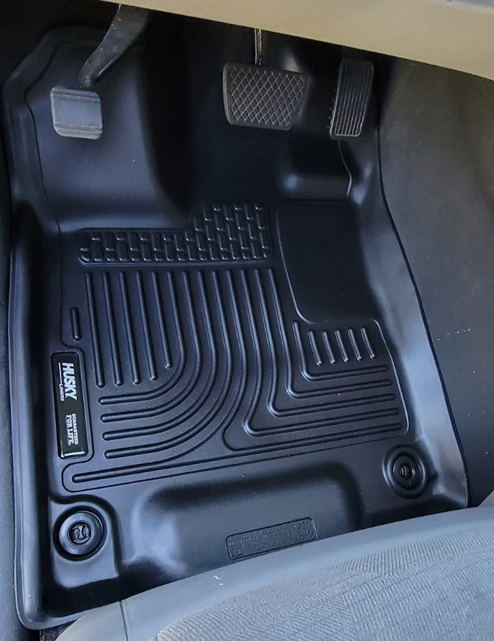 Черные передние напольные покрытия Husky Liner WeatherBeater для Honda Passport 2019-2025 годов выпуска - Изображение 2 из 4