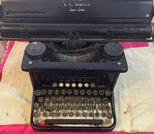 LC smith maquina de escribir