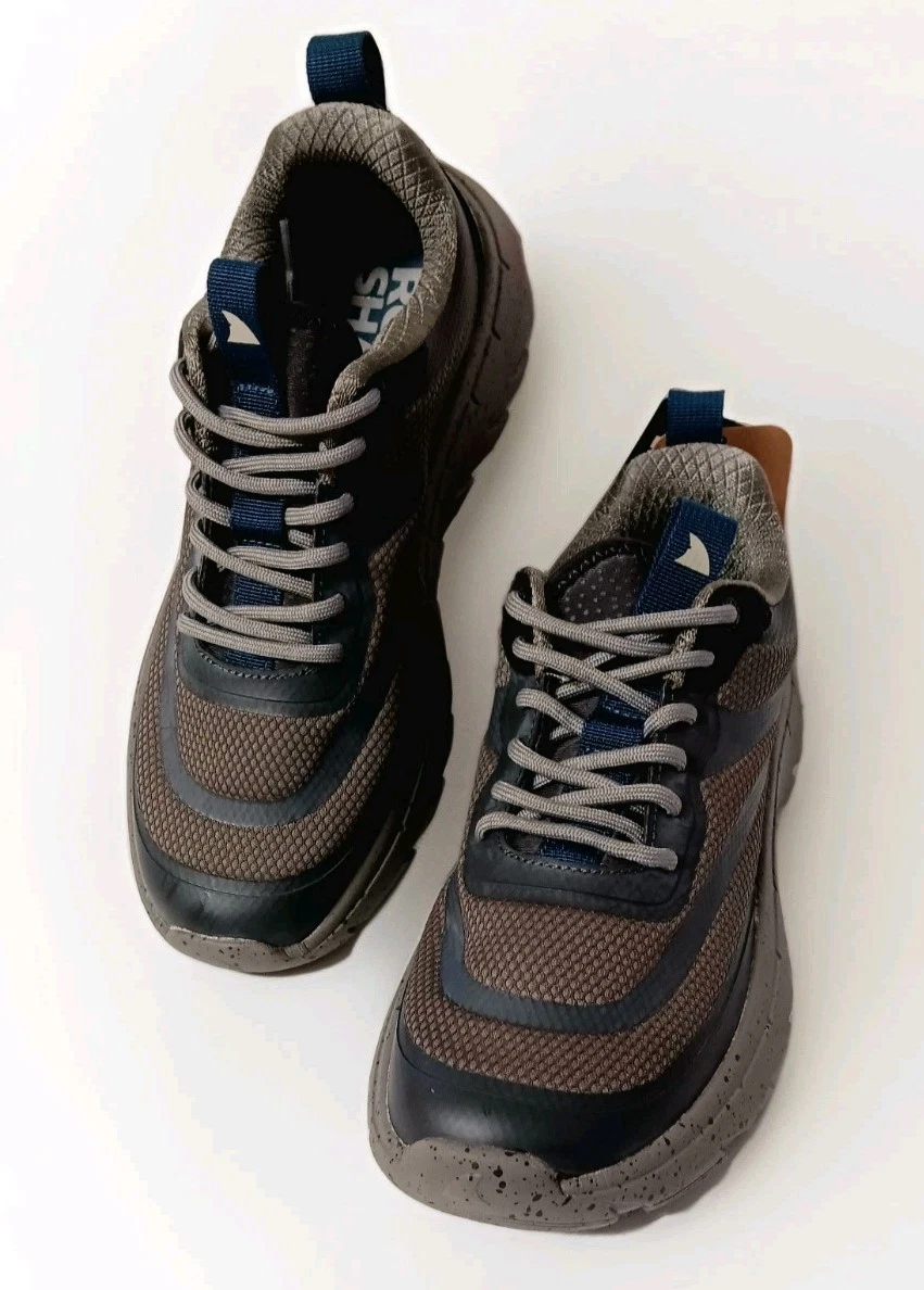 Rugged Shark Mens Casual Trek Sneakers Gray Blue Accent Size 7 NWT
Opens in a new window or tab