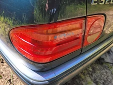 Driver Tail Light 210 Type Sedan E300D Outer Fits 96-99 MERCEDES E-CLASS 1624400