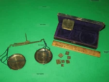 Pelouse post 1895 gold miner apothecary pocket scale weights and fiber box