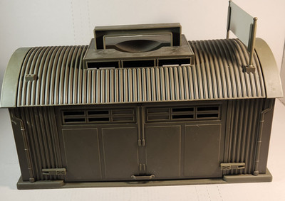 New Ray Modern Armor Barracks - 1:32 scale - Olive Drab Green Plastic
