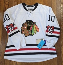 Ultimate Chicago Blackhawks Collector and Super Fan Gift Guide  52