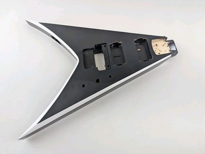 Jackson JS32 King V Guitar Body Black White Floyd Rose 2025