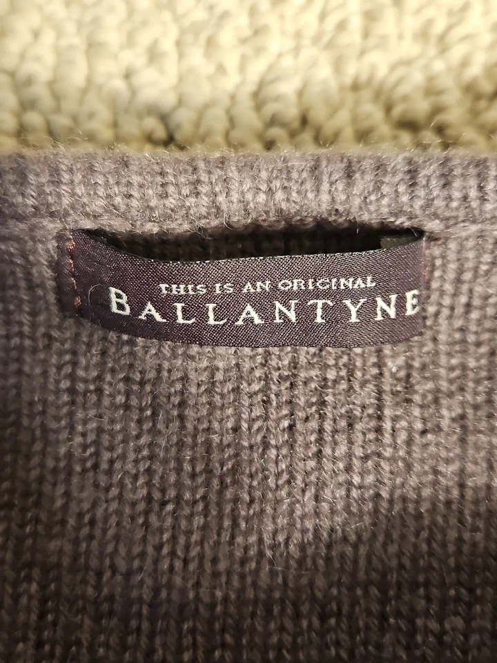 Ballantyne 100% Cashmere Sweater Italy Lavendar Asymmetrical Button-Up - Image 2 of 4