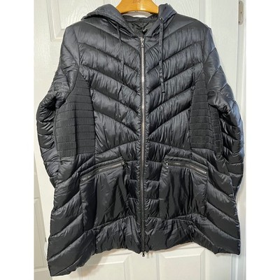 NWT Lane Bryant Packable Puffer Jacket with Hood and Ribbed Panels Black Sz 3X