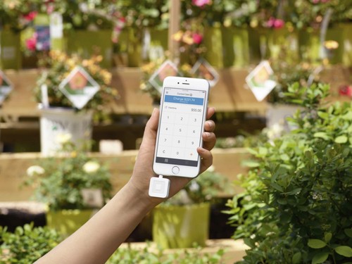 Square Reader for Magstripe with headset jack for Android App, iOS App - Picture 10 of 16