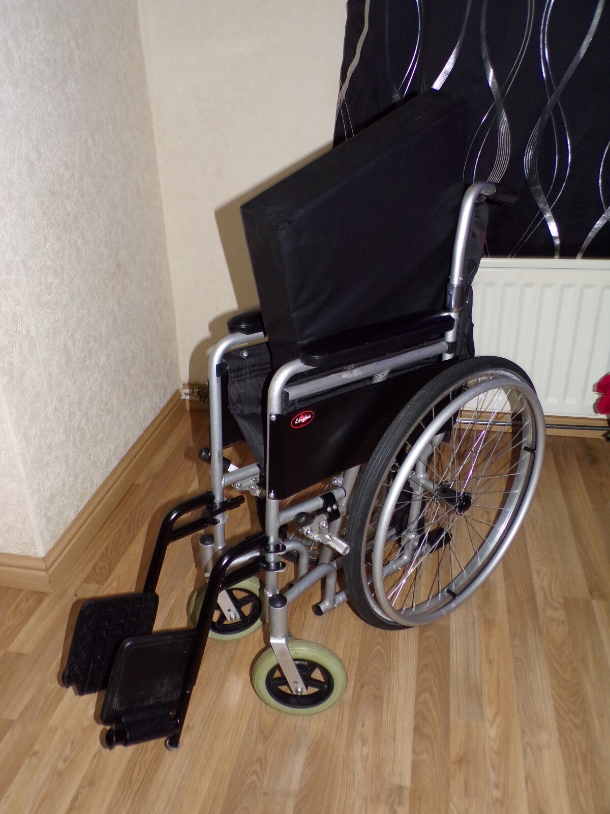 ENIGMA SELF PROPELLED LIGHT WEIGHT WHEELCHAIR WHEEL CHAIR QUICK RELEASE