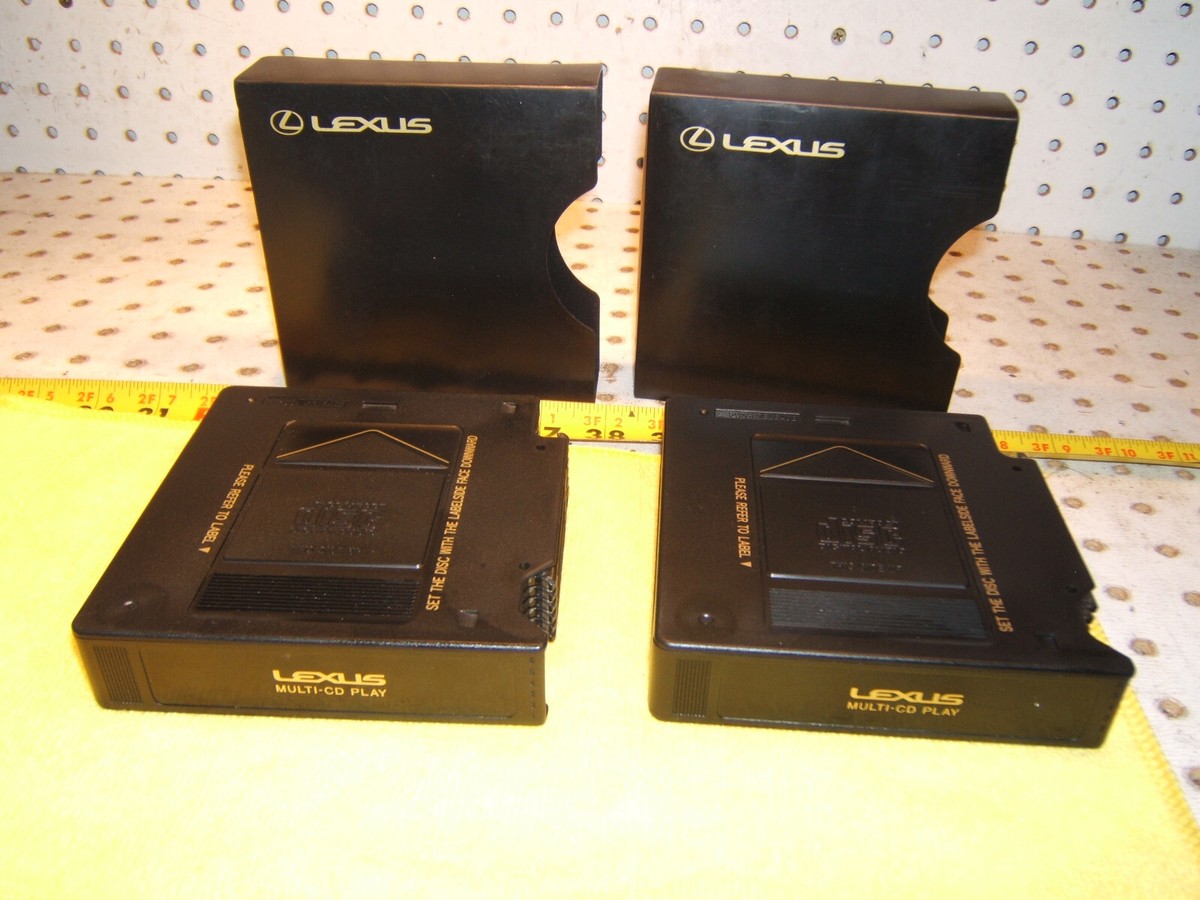 Lexus SC300 400 99-00 in Trunk CD OE changer 6 CD OEM 2 Magazine