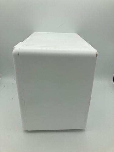 Akro-Mils 10116 16-Drawer Plastic Drawer Storage Cabinet for Garage White - Picture 3 of 14