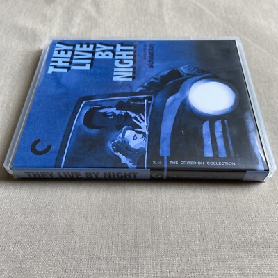 (未使用･未開封品)Criterion Collection: Breathless / [Blu-ray] [Import] Amazon.com: Breathless (The Criterion Collection) [Blu-ray