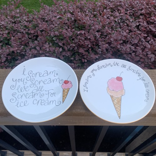 Pottery Barn 2 Ice Cream Dessert Plates "I Scream You Scream We All Scream..." - Picture 6 of 9