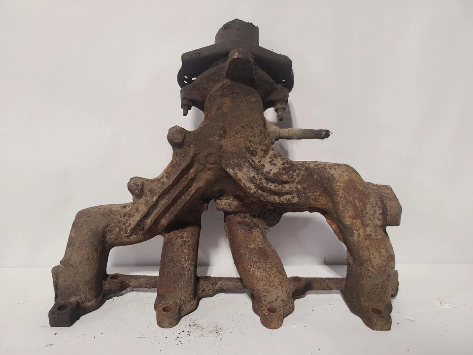 Colector de escape usado se adapta a: Plymouth Voyager 4-153 1994 2,5 L EGR sin aspirador p Foto 2 de 4